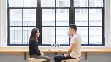 大阪の逆ナンスポットや逆ナンされやすい男の特徴とは！のサムネイル画像