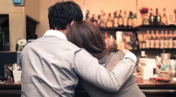 Hな人妻とのセックス体験を暴露！昼下がりに不倫・浮気する人妻の特徴を公開します！のサムネイル画像