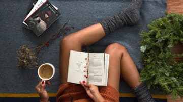 エロ過ぎる官能小説5選！読書が苦手な女子も官能小説を読めば濡れること間違いなし!?のサムネイル画像