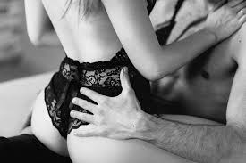 セックス上級者のワセリンの使い方3選！ローションよりも気持ち良くって癖になっちゃう！のサムネイル画像