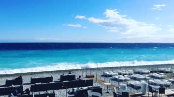 青い海が美しい南フランス・ニースの観光スポット10選！治安や交通情報も完全ガイド！のサムネイル画像