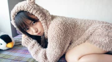 齊藤京子の萌えるおっぱいエロ画像8選・動画2選【2025年】のサムネイル画像