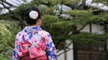 お正月で初セックス！良い年を迎えるための大人のおもちゃ4選！のサムネイル画像