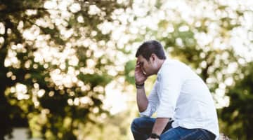 男性のオナニーのしすぎは身体にNG!?オナニーばかりしている人の特徴を紹介。のサムネイル画像