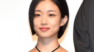 河合優実のおっぱいがエロすぎる！乳首・水着画像が流出！【2025年最新】のサムネイル画像