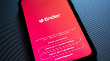 Tinderに潜むヤリモクを見抜け！プロフィールの特徴をご紹介！のサムネイル画像