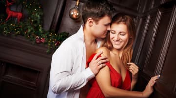 年上の男性とのセックスを成功させる秘訣！気を付けるべきことは？のサムネイル画像