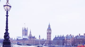 160年間ロンドンの時を告げていた時計台へ！アクセス方法や時計台か出てくるアニメなどを紹介！のサムネイル画像