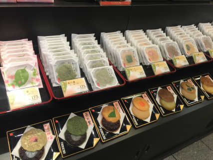 祇園のお土産16選！女性にも人気の和雑貨や京都老舗のお菓子・グルメをお届け！のサムネイル