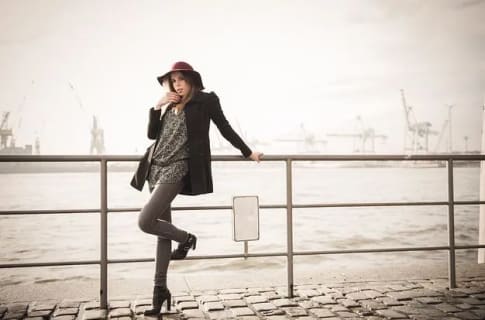 【2025年最新】兵庫・神戸でセックスする方法！ナンパから立ちんぼまで激アツ情報を徹底公開！ | midnight-angel[ミッドナイトエンジェル]のサムネイル