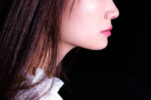 【衝撃】すっぴんがブスだった芸能人7選！もはや詐欺レベルの芸能人を衝撃度からランキング！のサムネイル