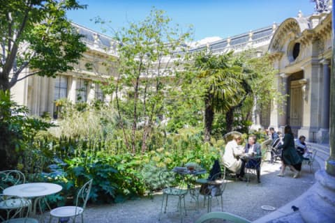 在住者おすすめパリのロマンティックなカフェ6選！思い出づくりに最適！のサムネイル