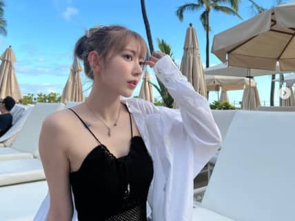 【エロ画像】宮脇咲良のおっぱいに注目！ショートカット美女の色気爆発画像まとめ | happy-travel[ハッピートラベル]のサムネイル