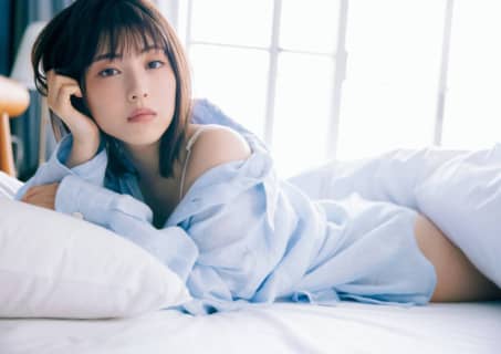 浜辺美波のエロ全集！おっぱい・乳首ポチ・濡れ場・ヌードまとめ | maruhigoodslabo[グッズラボ]のサムネイル