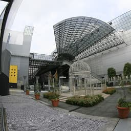 京都駅ビルのサムネイル