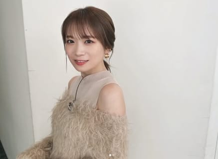 【エロ画像】元乃木坂46”秋元真夏”の抜けるおっぱいまとめ！あざといキャラの誘惑がエロい！ | happy-travel[ハッピートラベル]のサムネイル