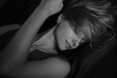 上手なクンニはどうやるの？テクを身につけて女性を虜にしちゃえ！女性向けの注意点も！ | happy-travel[ハッピートラベル]のサムネイル
