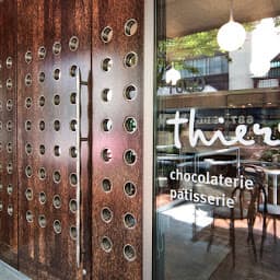 Thierryのサムネイル