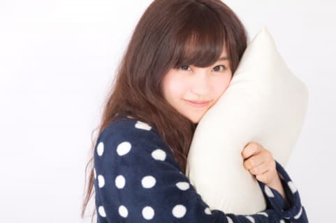 【オナニストが解説】抱き枕でアダルトなオナニーを！気持ちいい抱き枕を紹介！のサムネイル