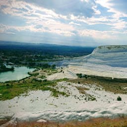 パムッカレ石灰華段丘のサムネイル