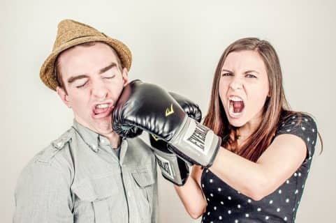 【元ホストが解説】そのセックスは浮気のきっかけになるかも！やってはいけないセックスを紹介！のサムネイル