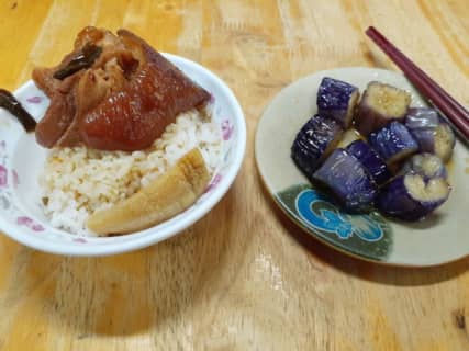 台湾の朝ごはんの魅力まとめ！経験者がおいしい豆漿や油條のお店を紹介！のサムネイル