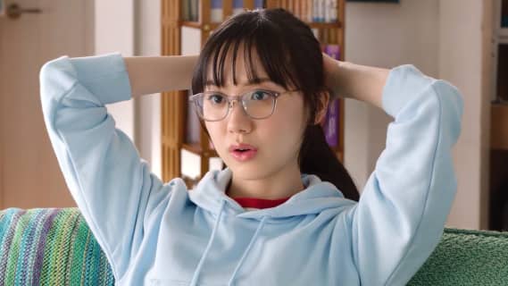 芦田愛菜のエロ全集！おっぱい・乳首・パンチラ・お尻まとめ | maruhigoodslabo[グッズラボ]のサムネイル