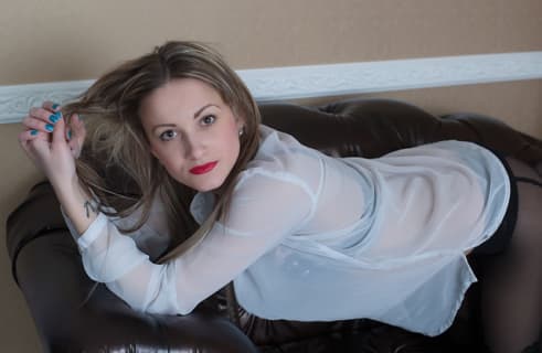 【体験レポ】鹿児島のデリヘル"OL No.1"の19歳Rちゃんは将来嘱望の逸材！料金・口コミを取材！ | Trip-Partner[トリップパートナー]のサムネイル