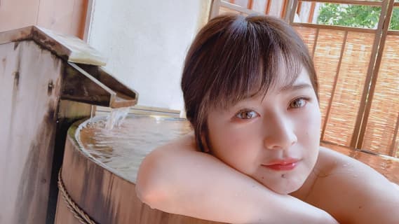 【動画付き】優梨まいなの無修正動画が流出!?ドMな巨乳美女優の過激AV5本紹介！のサムネイル