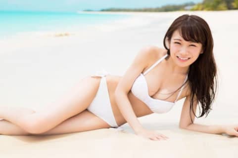 【エロ画像】秋元真夏のエロ画像をまとめてみた！乃木坂46の元キャプテンはエロさも1番！ | happy-travel[ハッピートラベル]のサムネイル