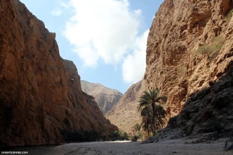 Wadi Shab - OmanTripperのサムネイル