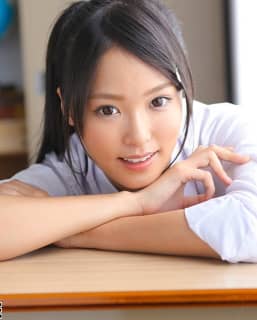 【動画付き】AV女優柚月あいの無修正動画が流出？デビューから現在までを解説！清楚系巨乳美女の過激AV5本紹介！のサムネイル