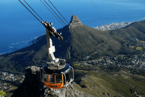 Cableway Ticket Rates & Opening Hours | Table Mountain Cablewayのサムネイル