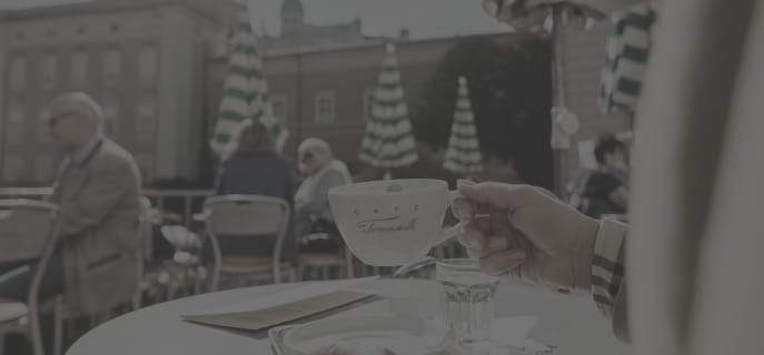 Café Tomaselli enのサムネイル