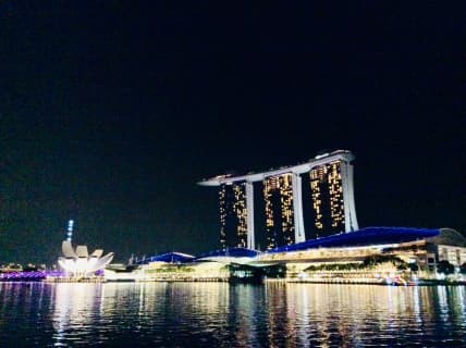 世界の文化が集結！魅力たっぷりなシンガポールの観光スポット8つを現地旅行者が紹介！のサムネイル