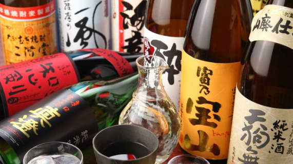 【500人斬りナンパ師が伝授】居酒屋ナンパの成功率を高めるコツ20選！狙い目の女性の特徴はコレだ！のサムネイル