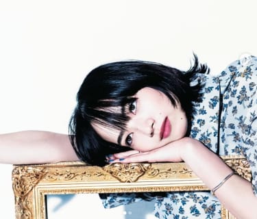 小松菜奈のおっぱいで大興奮！流出動画情報やおすすめ画像をご紹介！【2026年】 | happy-travel[ハッピートラベル]のサムネイル