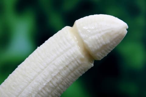 【人妻の本音】女性の理想のチンコのサイズは17cm!?どこからがデカちん？ | happy-travel[ハッピートラベル]のサムネイル