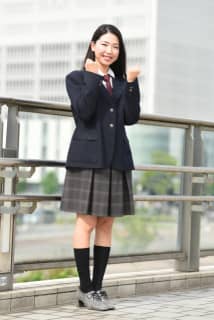 【元ホストが解説】JKはいつでも愛液濡れ濡れ！女子高生との愛液ぐっしょり体験談！のサムネイル