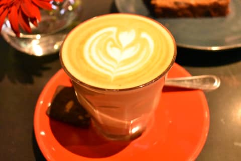 ジャカルタでコーヒーを買うならPasar Santa(パサールサンタ）｜JKT expat wife blogジャカルタ駐在妻ブログのサムネイル