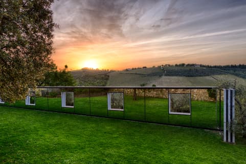 カスティロ・ディ・アマ Castello di Amaのサムネイル