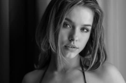 東京・上野のハプニングバーおすすめ3店舗へ潜入！本番確率の高い店を紹介！【2025年】 | Heaven-Heaven[ヘブンヘブン]のサムネイル