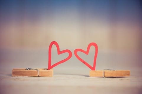 【風俗嬢が解説】風俗の店長ってえこひいきとかする？店長が嬢と付き合うことも？裏事情を暴露！のサムネイル