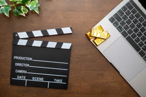 【地上波では見られない】AbemaTVのエロ番組を紹介！超過激で抜ける!?のサムネイル