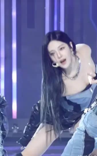 aespa ニンニン エロ