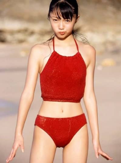 宮崎あおいのエロいまんすじに視線釘付け！