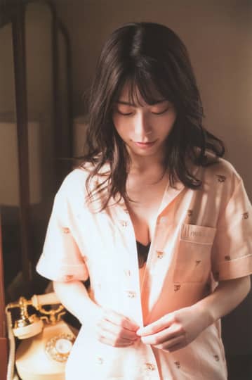 東村芽依 エロ