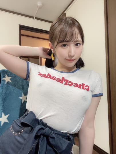 小野六花