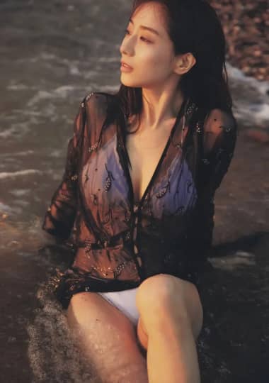 田中みな実 おっぱい