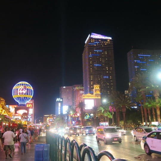 コスモポリタンホテル